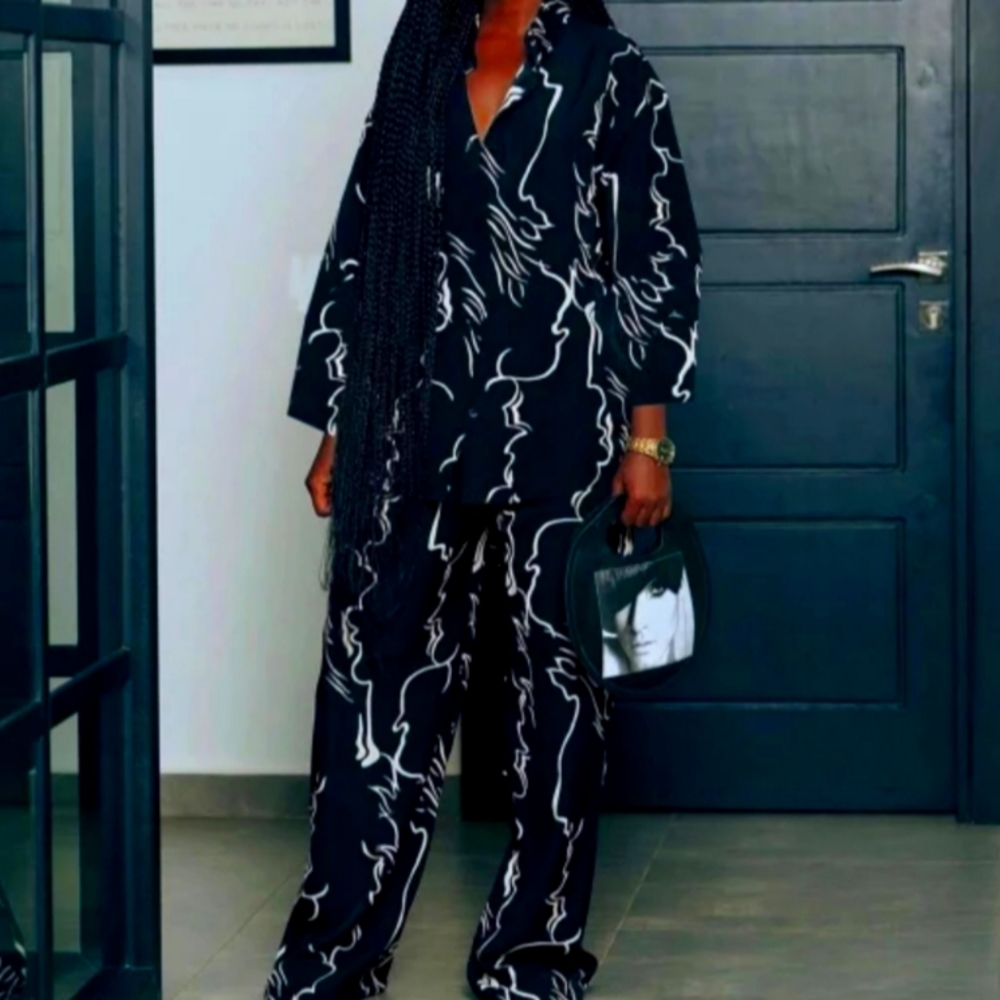 Juli fashion two pieces oversize,wide open legs pant not on sale